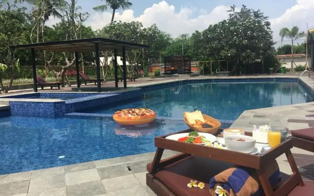 Brits Resort Lovina Hotel