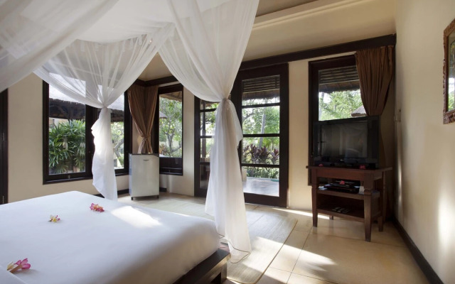 Amertha Bali Villas Beach Front Resort and Spa