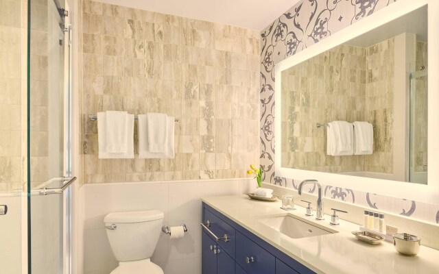 Morrison House Old Town Alexandria, Autograph Collection