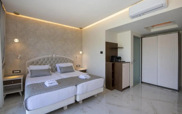Vantaris Luxury Beach Resort