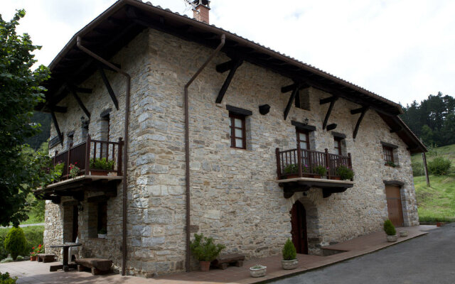 Casa Rural Goikoetxe
