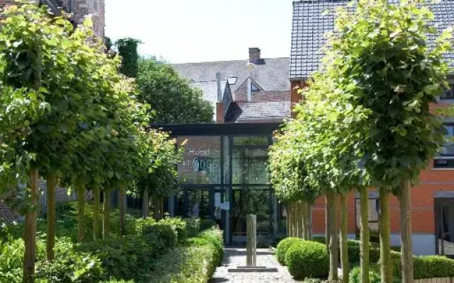 Oranje City Hotel