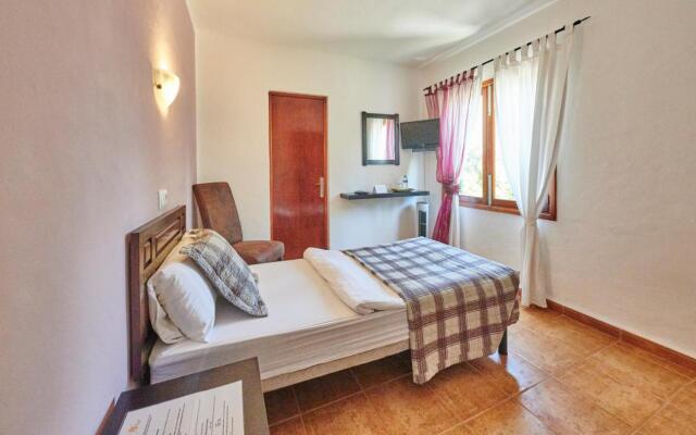 Ceiba Maria Cala Dor Hotel