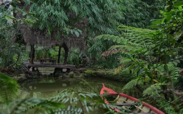 Sapulidi Cafe, Resort & Gallery
