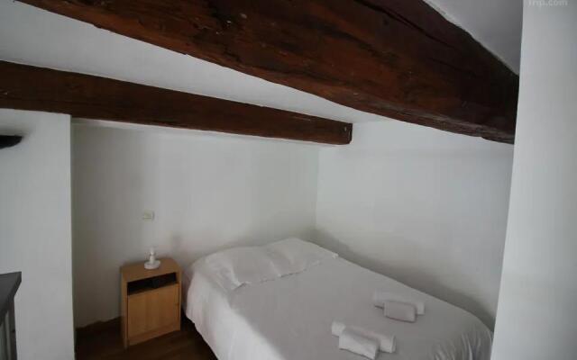 Nice Booking - Duplex Place Massena