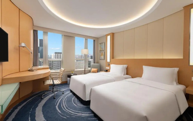 Crowne Plaza Shenzhen Futian by IHG Hotel