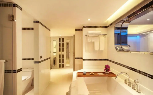 The Boathouse Phuket Hotel