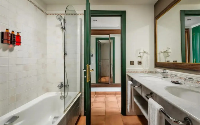 Torremirona Golf & Spa Resort