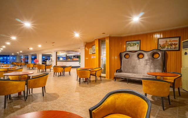 Larina Thermal Resort & Spa