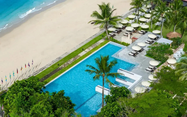Apsara Beachfront Resort Hotel and Villa 