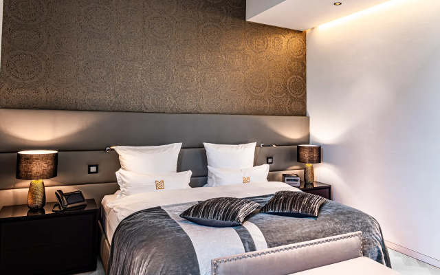 Main Suites