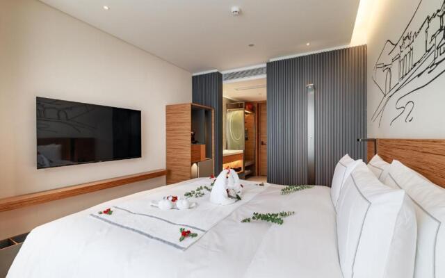 UrCove by HYATT Nanjing South Railway Station