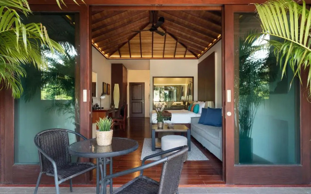 Mali Resort Sunrise Beach