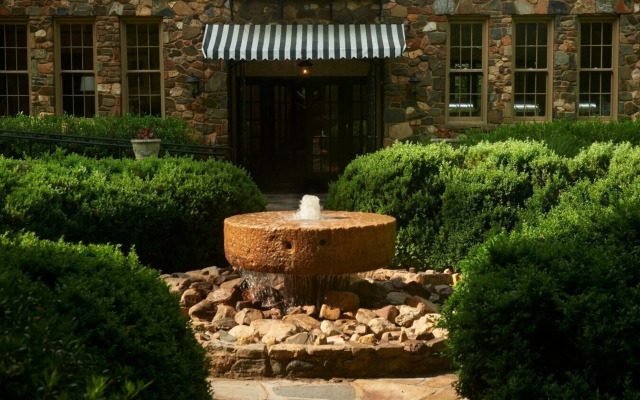 Emory Conference Center Hotel