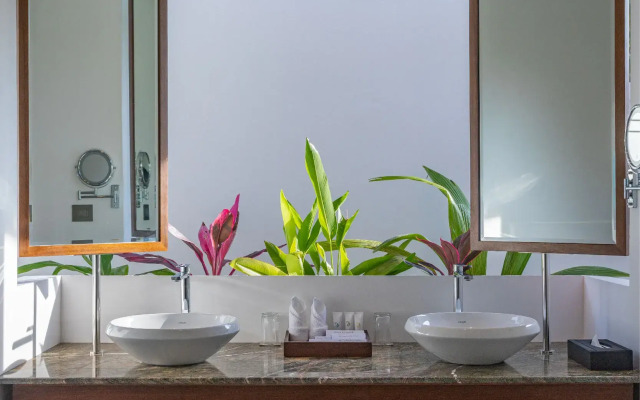 Cinnamon Hakuraa Huraa Maldives - Adults Only