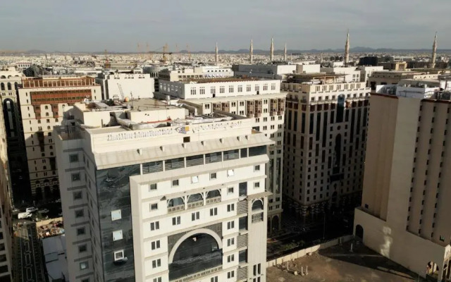 Artal International Hotel