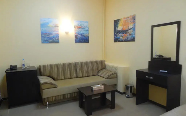 Randevu Hotel
