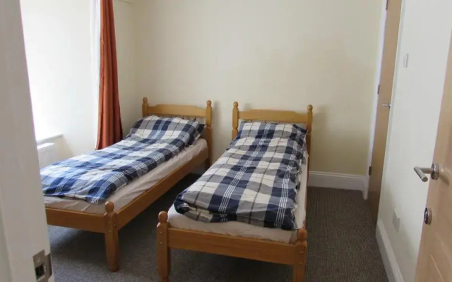 No 8 Apartments