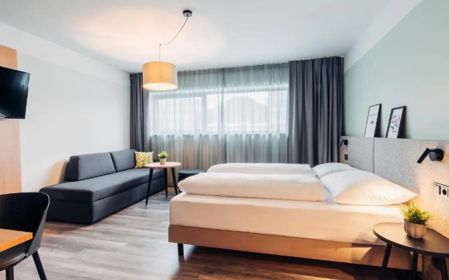 harry's home Salzburg