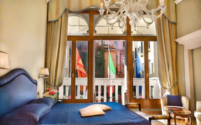 Colombina Hotel