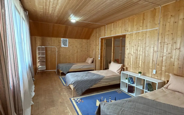Pear Eco-camping