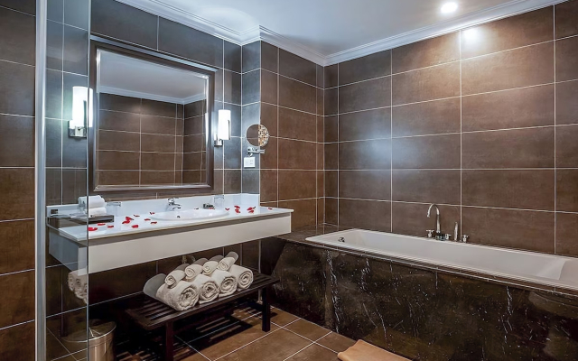 Hotel Sapa Square, Affiliated by Meliá