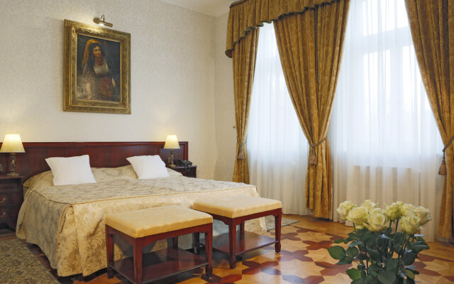 Hotel Livia