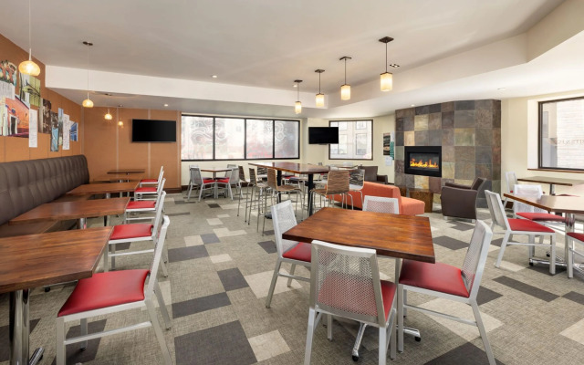 Elevation Hotel & Spa