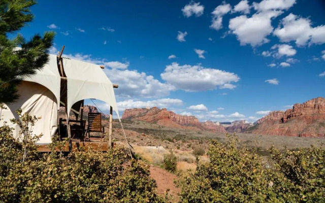 Under Canvas Zion