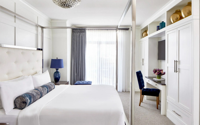 The Hotel Landing