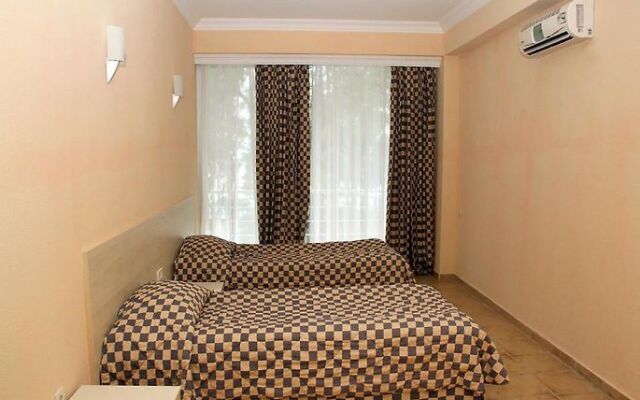 Andamati Hotel