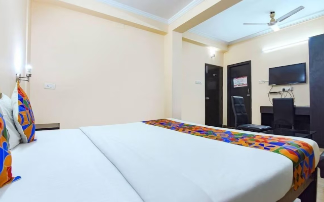 Dover Inn By BookMeriHotel.com