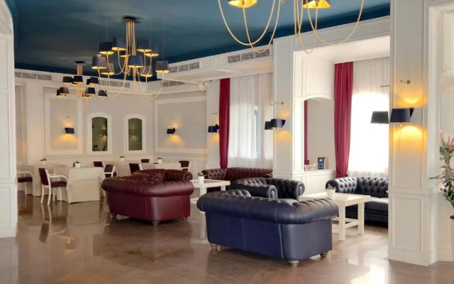 Bajamar Beach Hotel