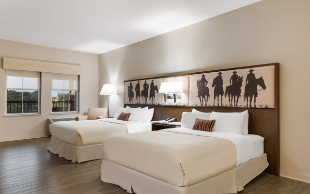 Best Western Bandera Suites & Saloon