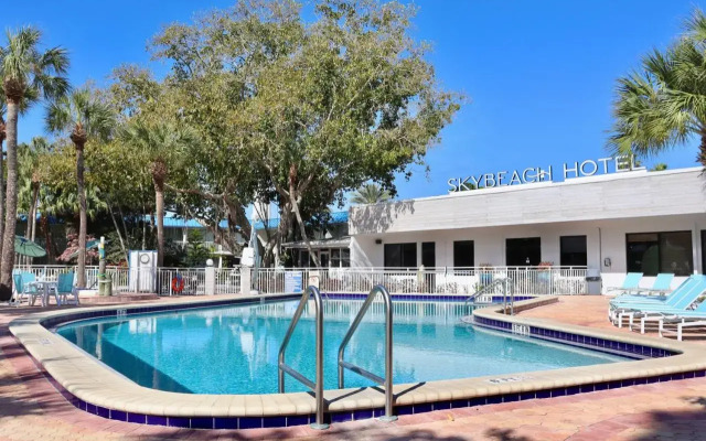 SkyBeach Resort