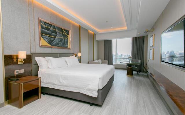 Centara Grand & Bangkok Convention Centre at CentralWorld
