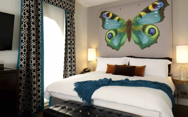 Crescent Hotel