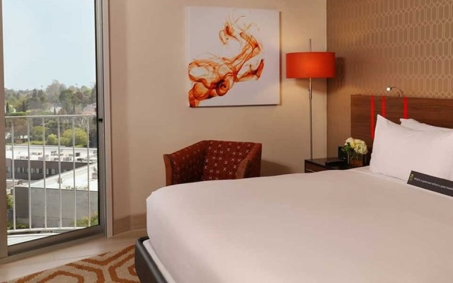 West Coast Double room (full double bed)