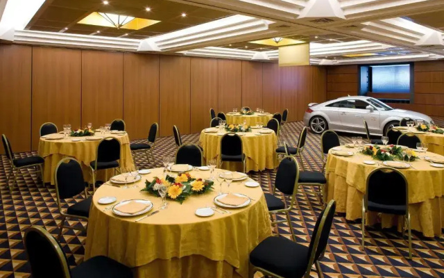 Ramada by Wyndham Naples