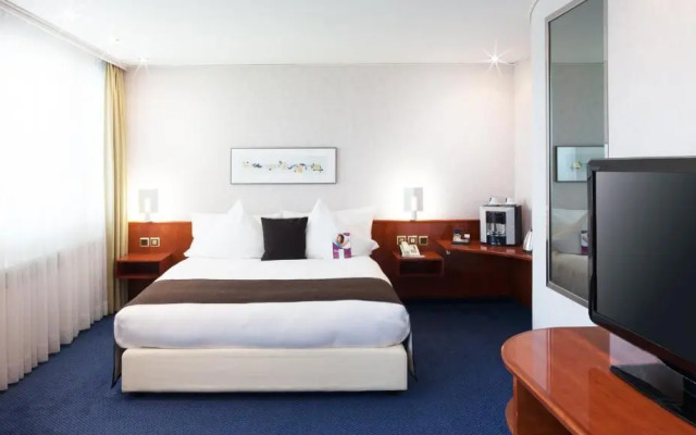 Crowne Plaza Zürich by IHG