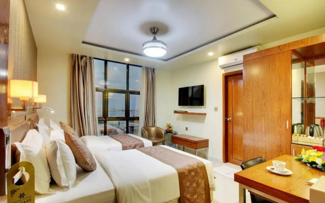 Unima Grand Hotel