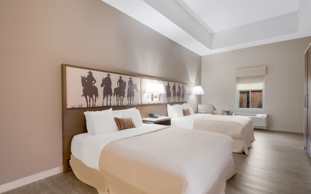 Best Western Bandera Suites & Saloon