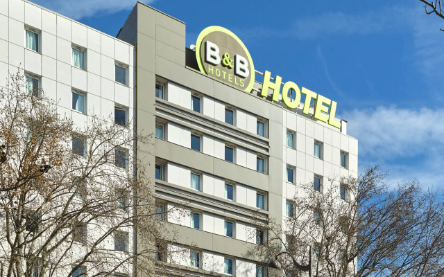 B&B HOTEL Paris Porte de la Villette