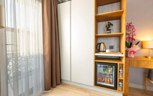 Aydin Suite Apart