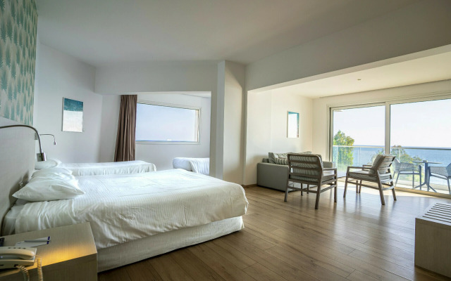 Harmony Bay Hotel