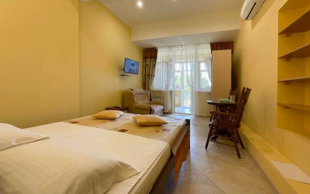 Zolotye Kupola Mini Hotel