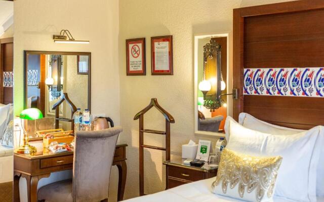 Q Suites In Old City -Best Group Hotels