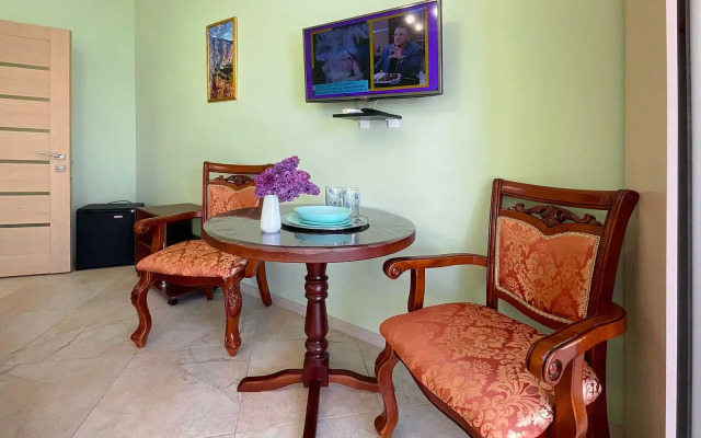 Zolotye Kupola Mini Hotel