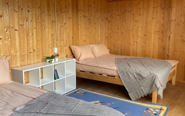 Pear Eco-camping