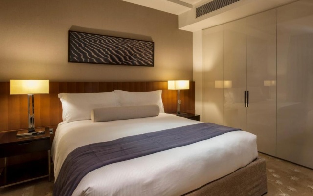 1 Bedroom Double Apartment with balcony (full double bed)